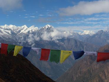 view on the way to mera 