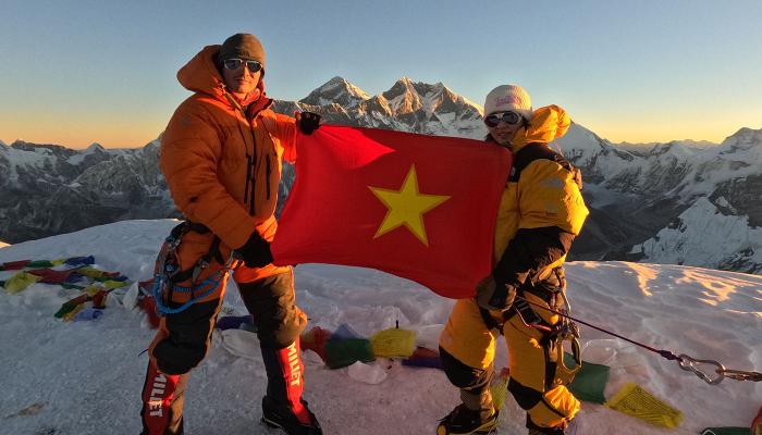 Lobuche and  Ama Dablam 