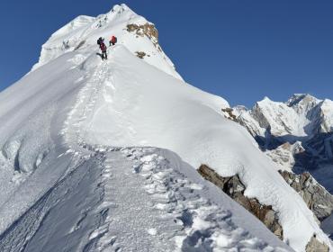 Lobuche Peak Climbing  (15) 