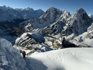 Lobuche Peak Climbing  (3) 