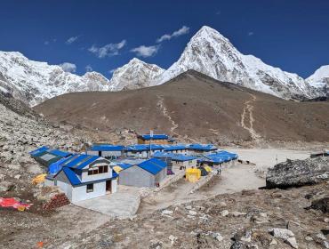 ama-dablam-mountain-view