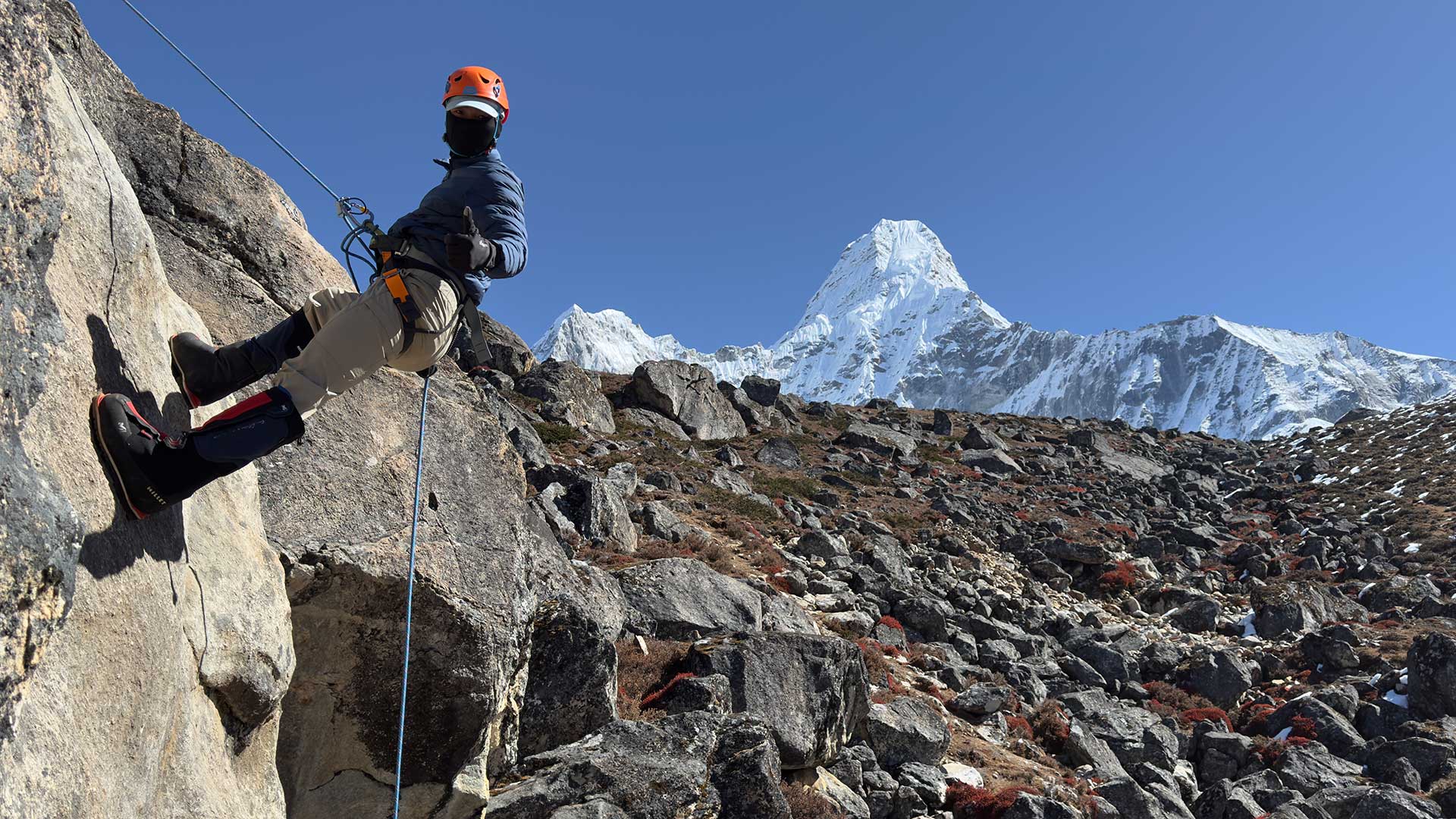 ama-dablam-view