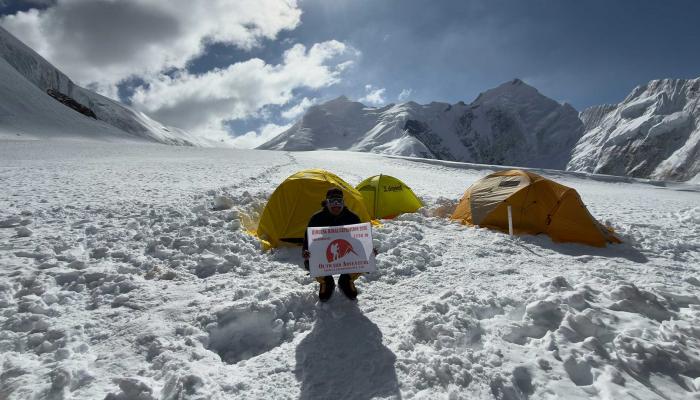 Himlung-Himal-Expedition-outward-adventure-treks 