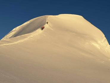 mera-peak 