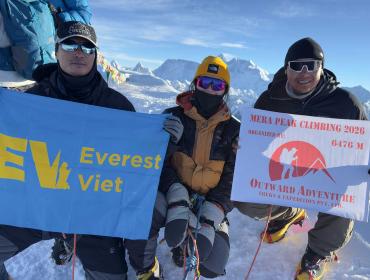 mera-peak-with-outward-adventure-treks 