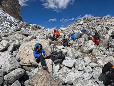 Amphu-Laptse-Pass 
