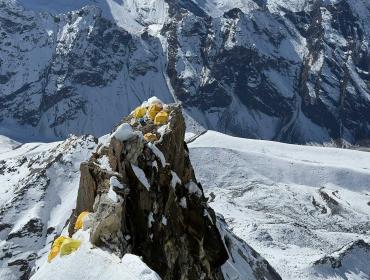 Ama-Dablam-Expedition-with-Lobuche-Peak 
