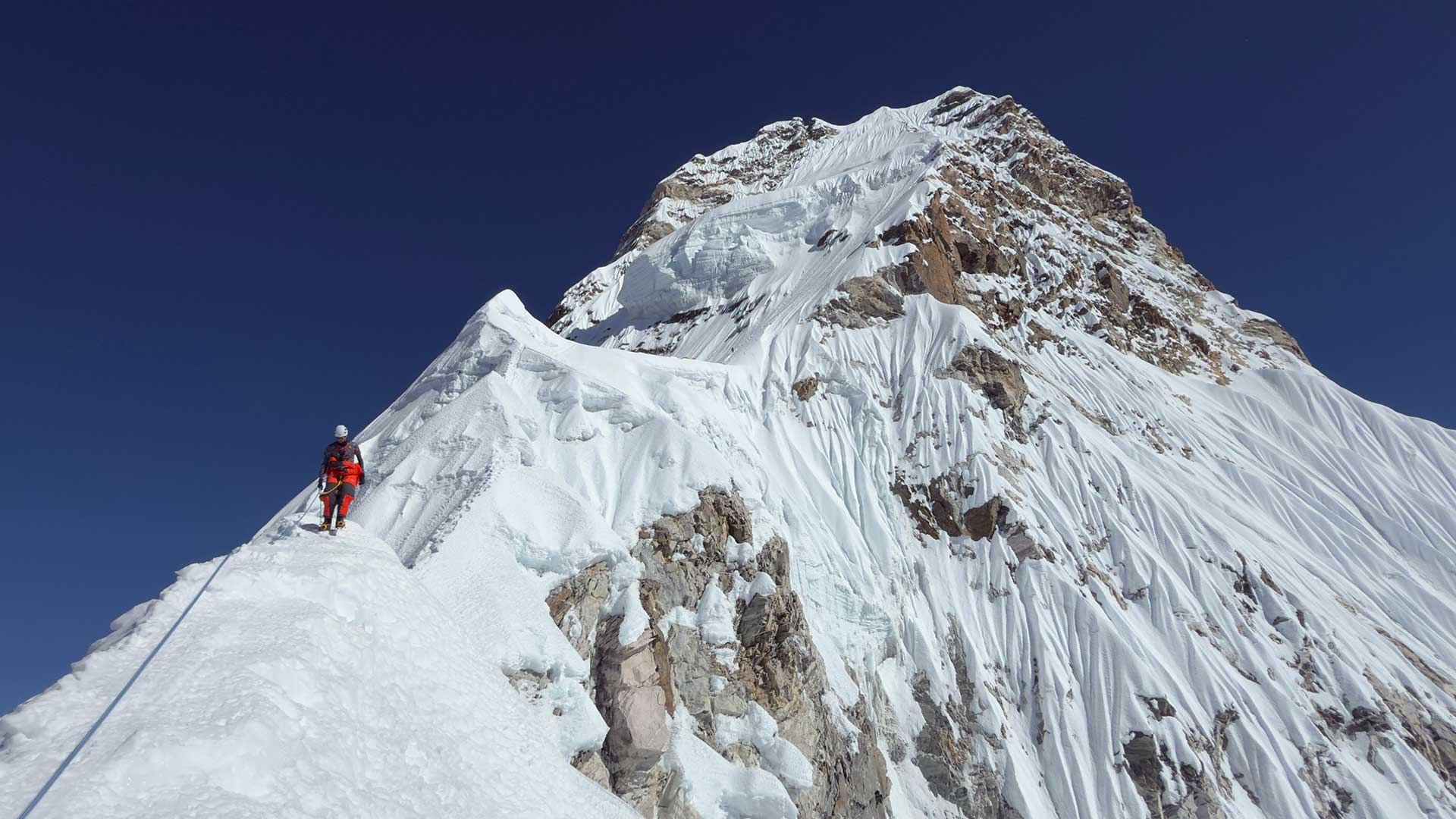 Ama-Dablam-Expedition-...