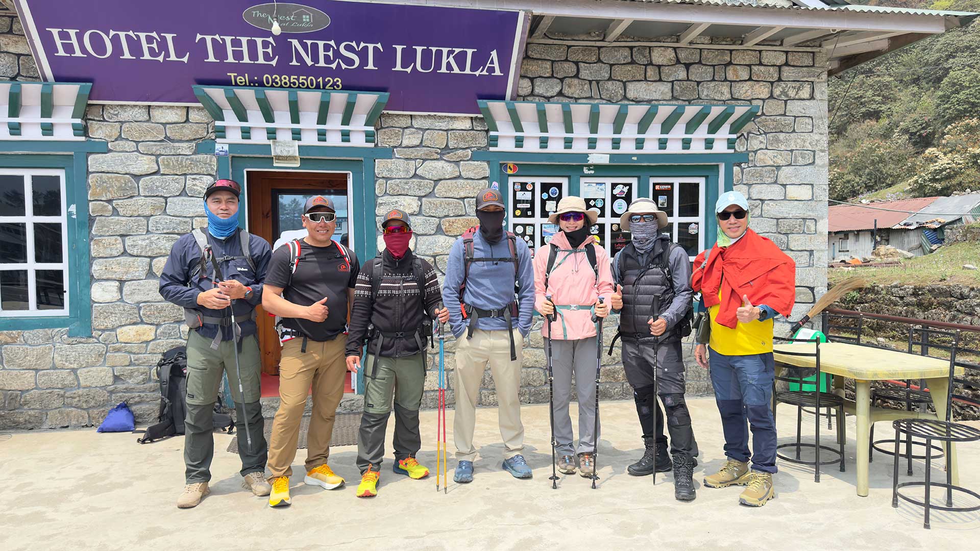 hotel-stay-at-lukla 